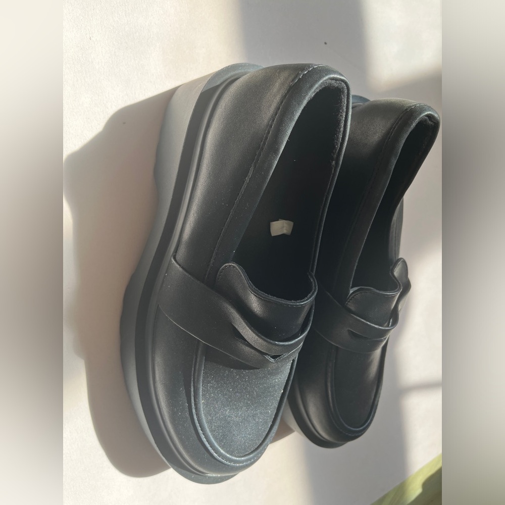 Wild Fable Black Platform Loafers Sz 8.5 - Picture 5 of 6